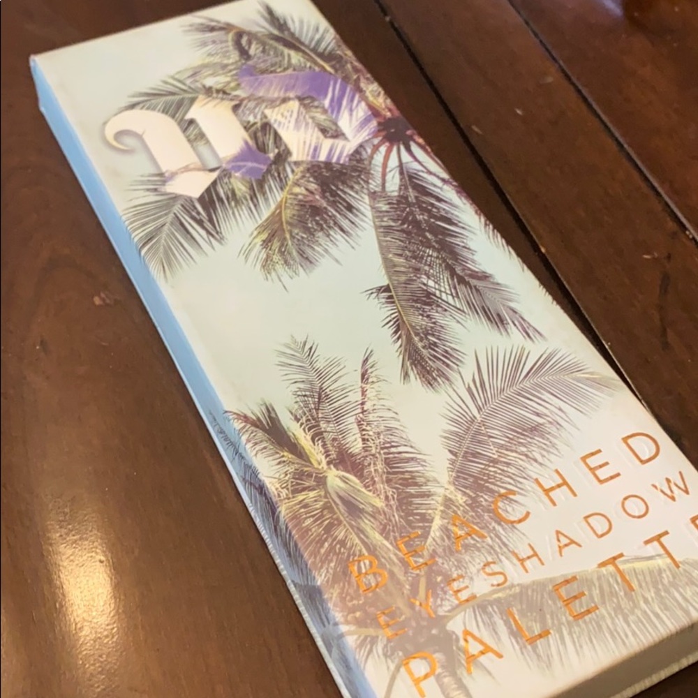 Urban Decay Beaches Eyeshadow Palette